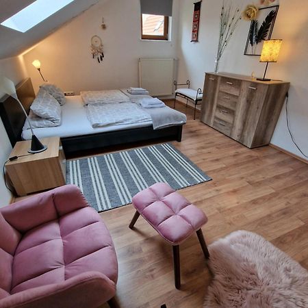 Privatwohnung Rybczynski Undenheim Екстериор снимка