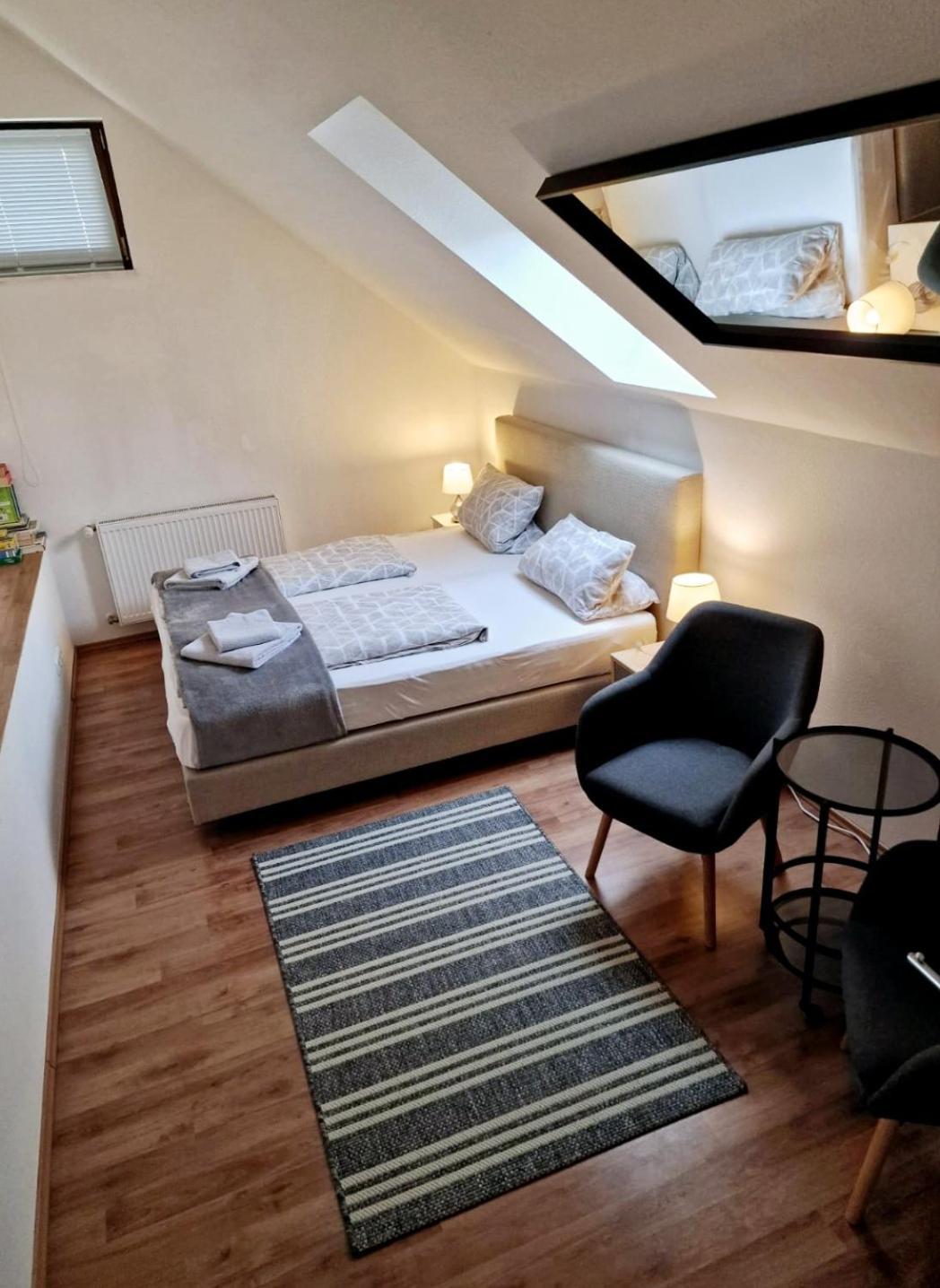 Privatwohnung Rybczynski Undenheim Екстериор снимка